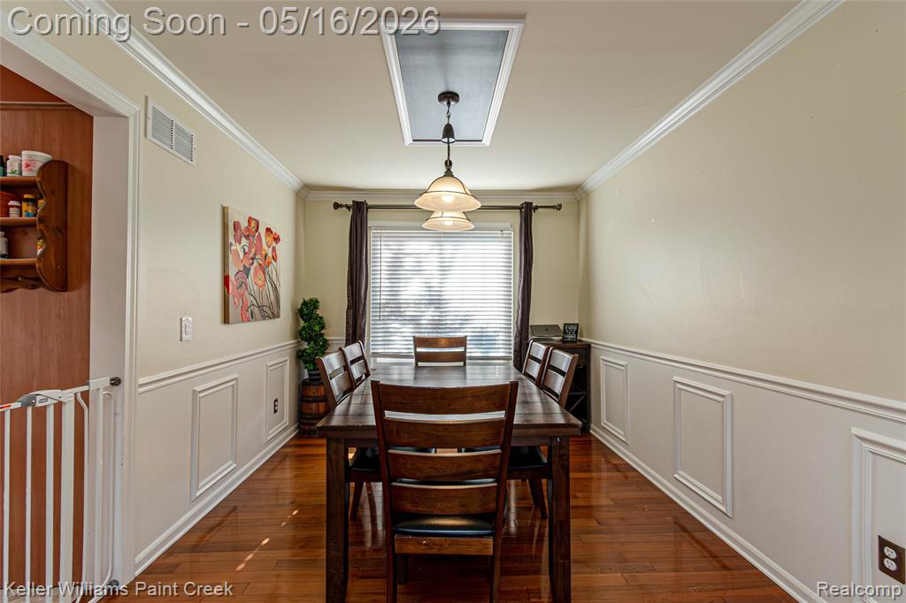 47038 Sarnus Drive, Macomb, MI 48044 — Photo 11