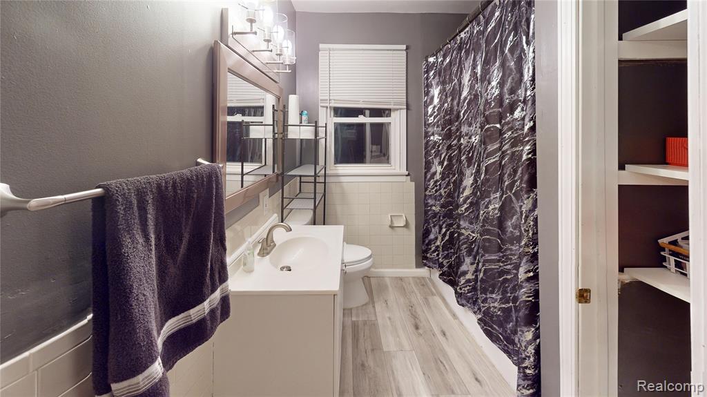 5465 Johnson Road, Flushing, MI 48433 — Photo 30