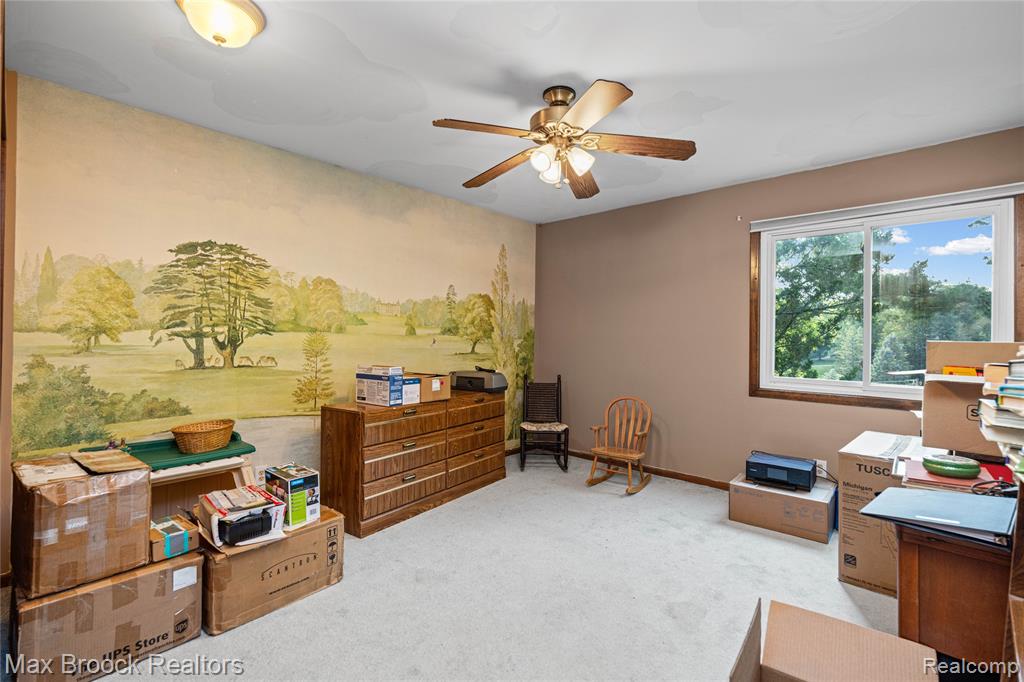 4622 Fleck Drive, Hartland, MI 48430 — Photo 37