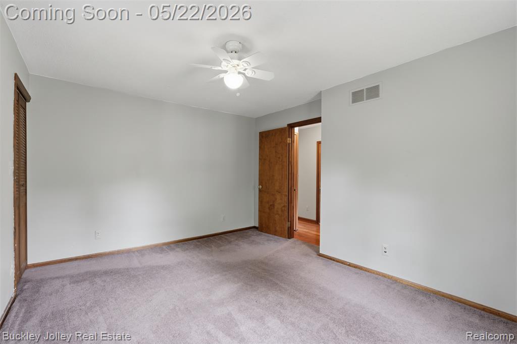 9255 Evergreen Road, Brighton, MI 48116 — Photo 9
