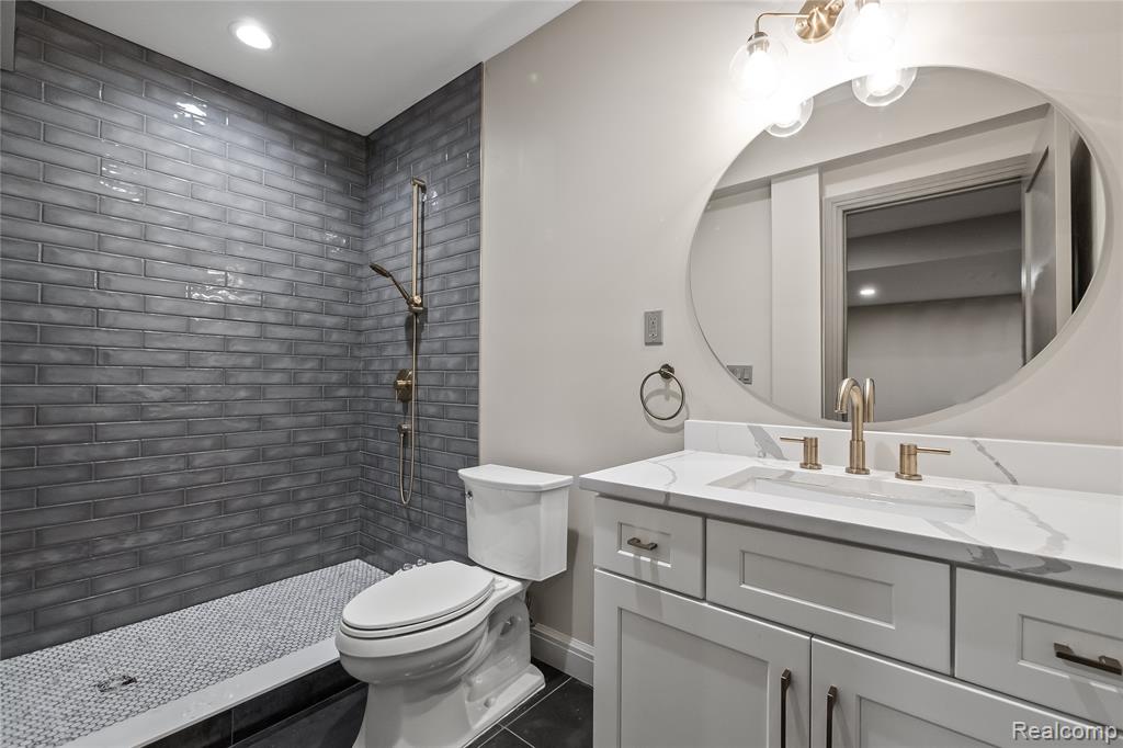 3824 Poppleton Court, Troy, MI 48084 — Photo 39