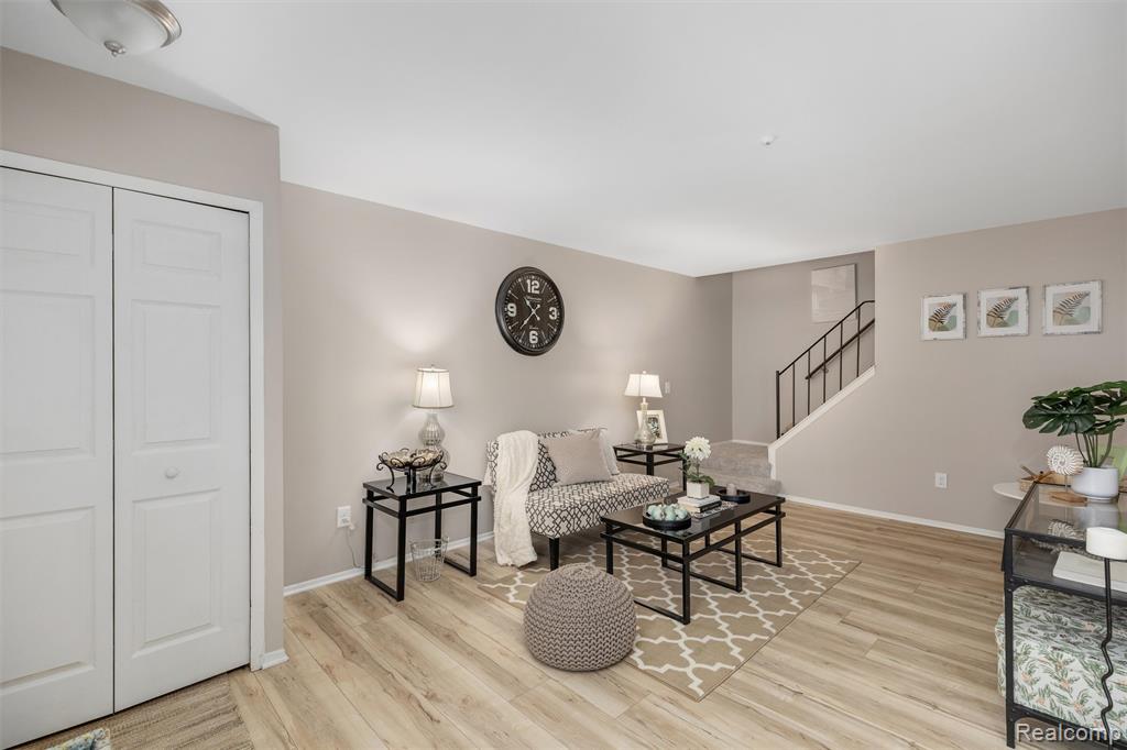 41191 Southwind Drive, Canton, MI 48188 — Photo 4