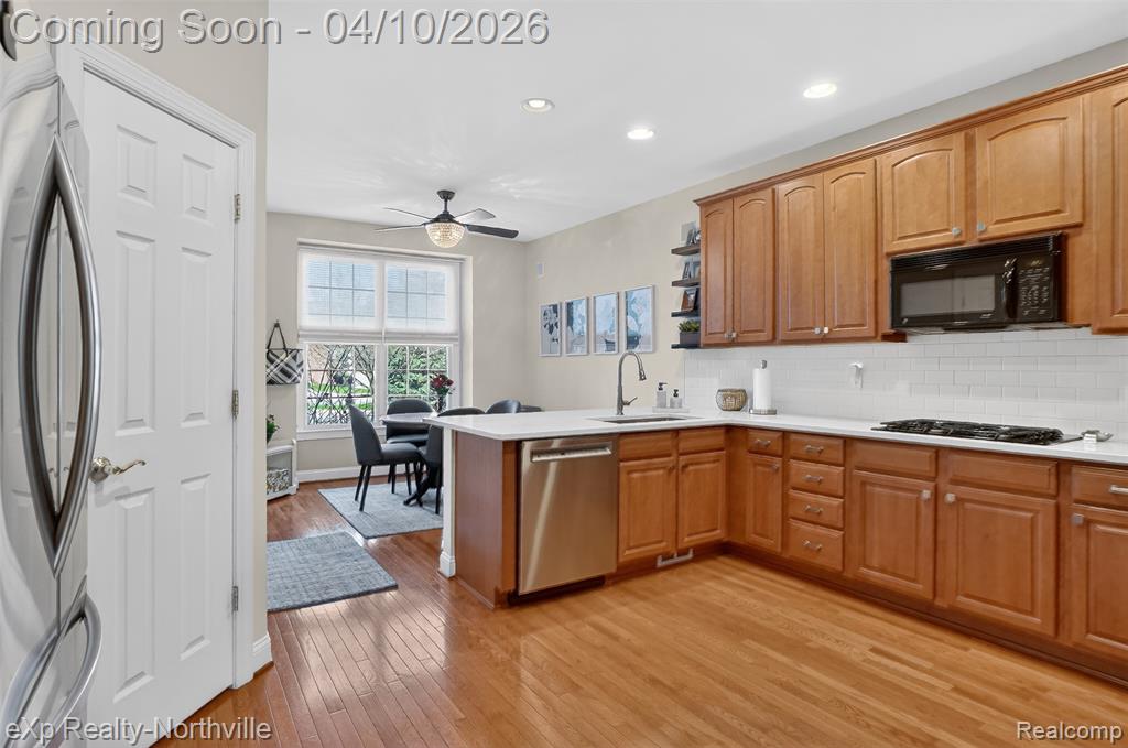 44927 Broadmoor Circle S, Northville, MI 48168 — Photo 28