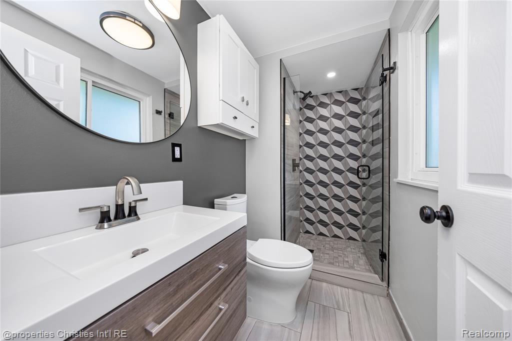 7137 Stonebrook Road, West Bloomfield, MI — Photo 20
