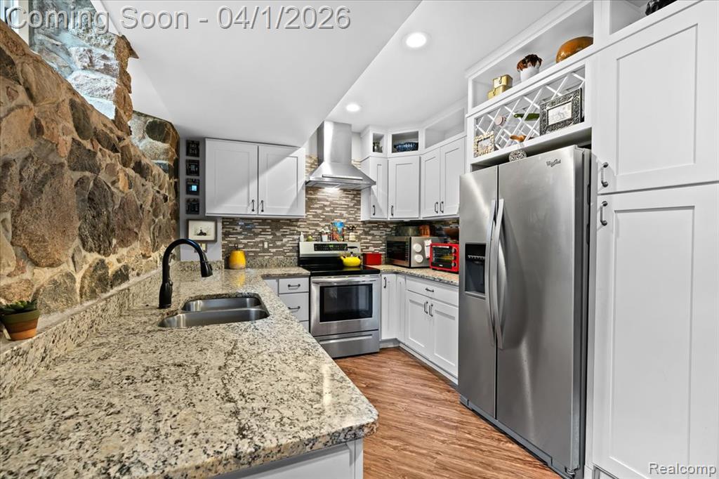 217 E Commerce Street, Milford, MI 48381 — Photo 12