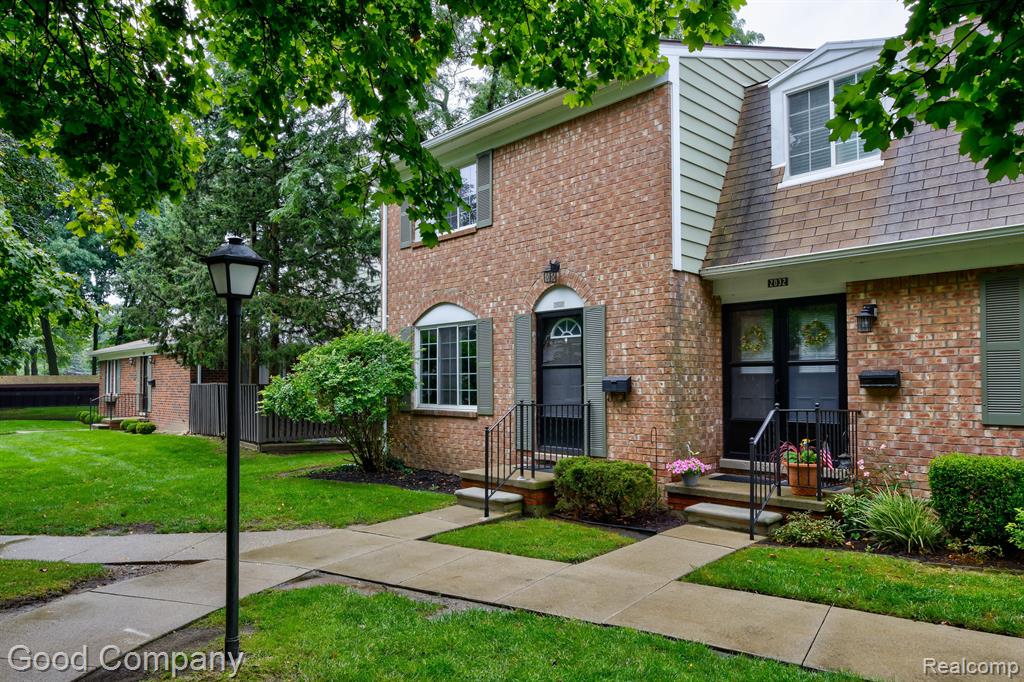 2030 WICKHAM Street, Royal Oak, MI 48073 — Photo 40