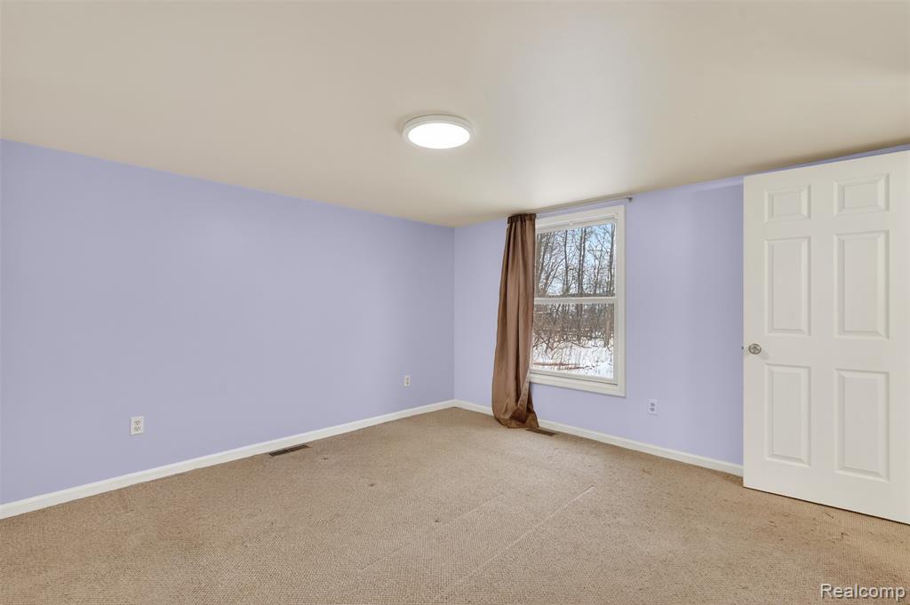 5417 Rensselear Drive, Lapeer, MI 48446 — Photo 19