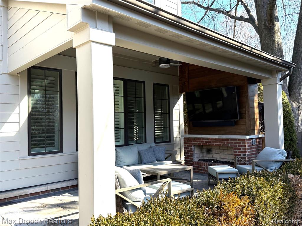 864 Chestnut Street, Birmingham, MI 48009 — Photo 30