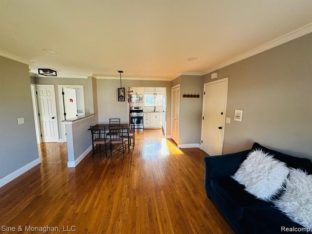 433 MILLER Avenue, Rochester, MI 48307 — Photo 4