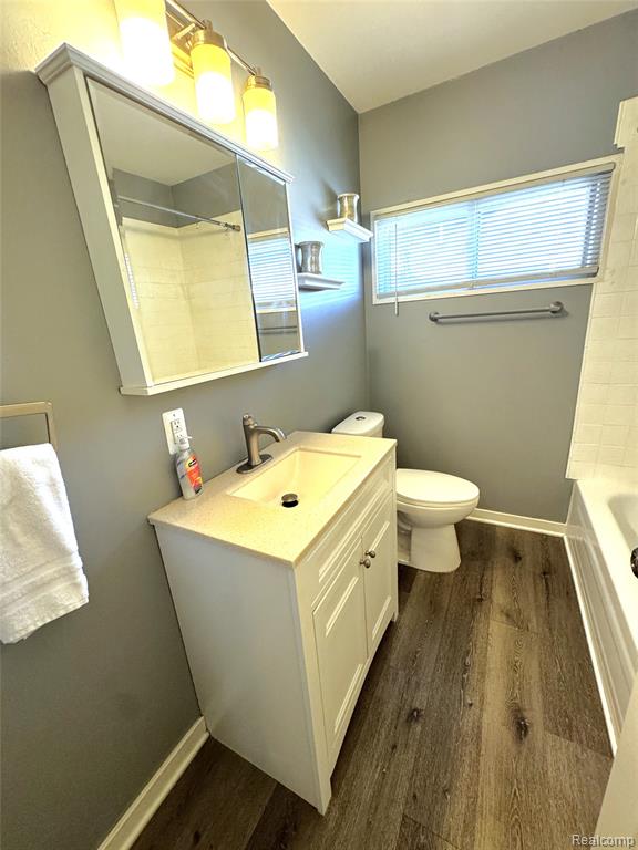 841 E Hudson Avenue, Madison Heights, MI 48071 — Photo 7
