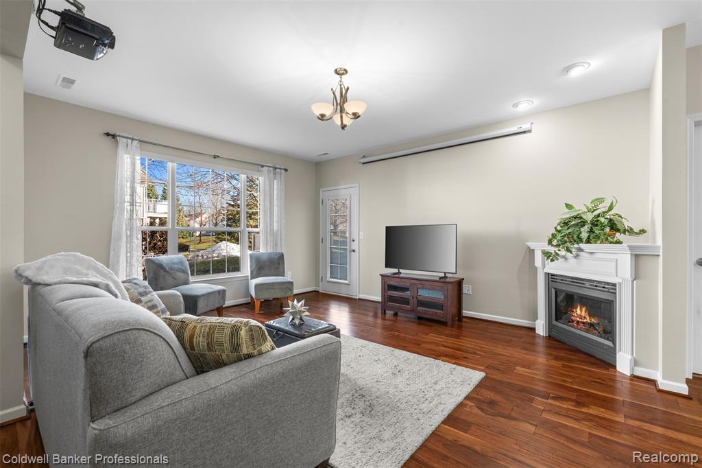 21105 Chesapeake Circle, 243, Walled Lake, MI 48390 — Photo 5
