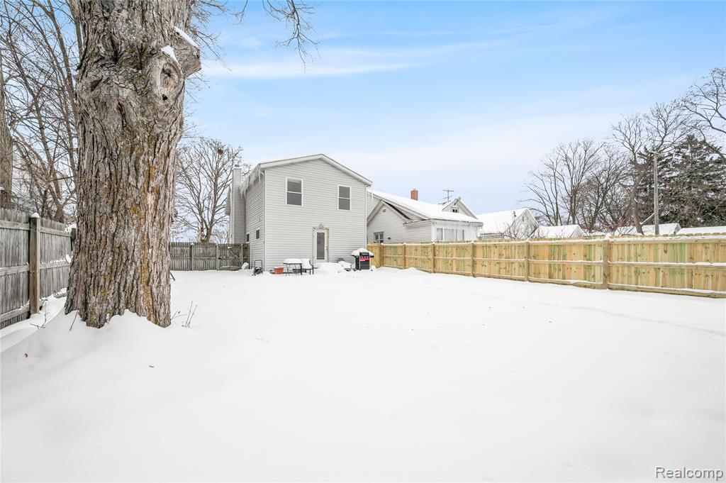 118 E Grand Traverse Street, Big Rapids, MI 49307 — Photo 2