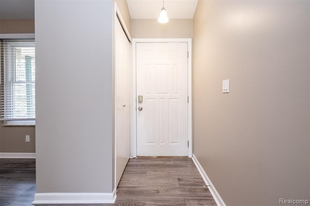 9416 S State Road, Goodrich Vlg, MI — Photo 4