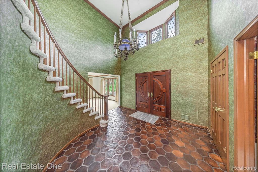 4279 Pine Lane, West Bloomfield, MI 48323 — Photo 4