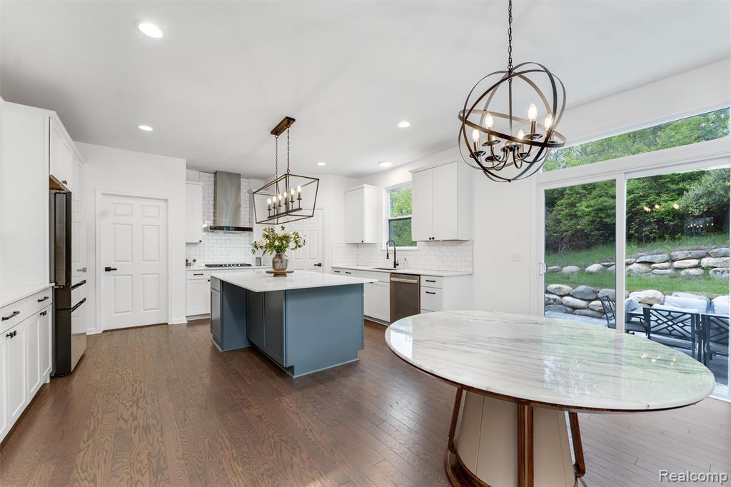 908 S Livernois Road, Rochester Hills, MI 48307 — Photo 8