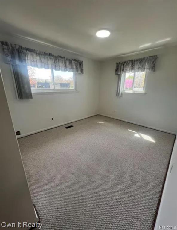 4670 POLK Street, Dearborn Heights, MI 48125 — Photo 8
