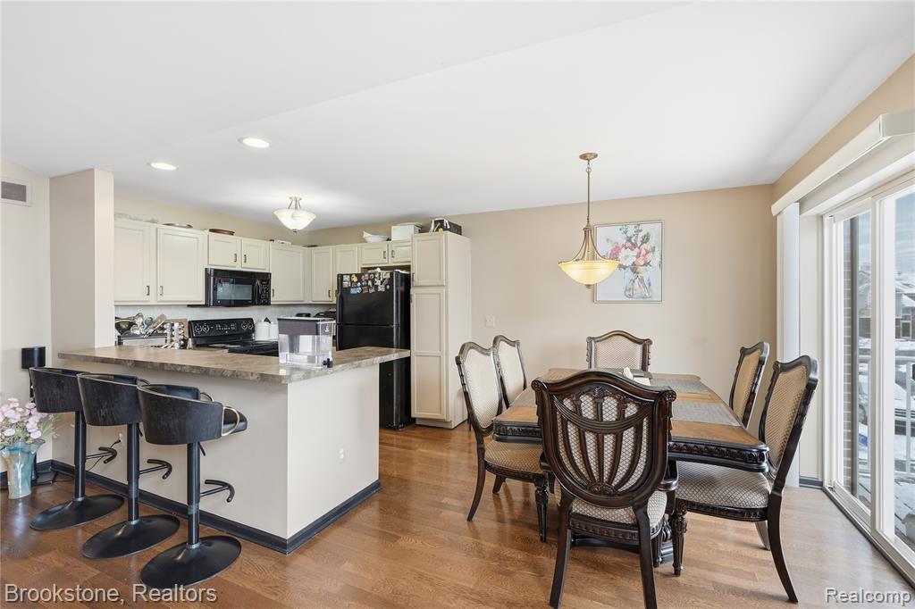 15308 Yale Drive, Clinton Twp, MI 48038 — Photo 9