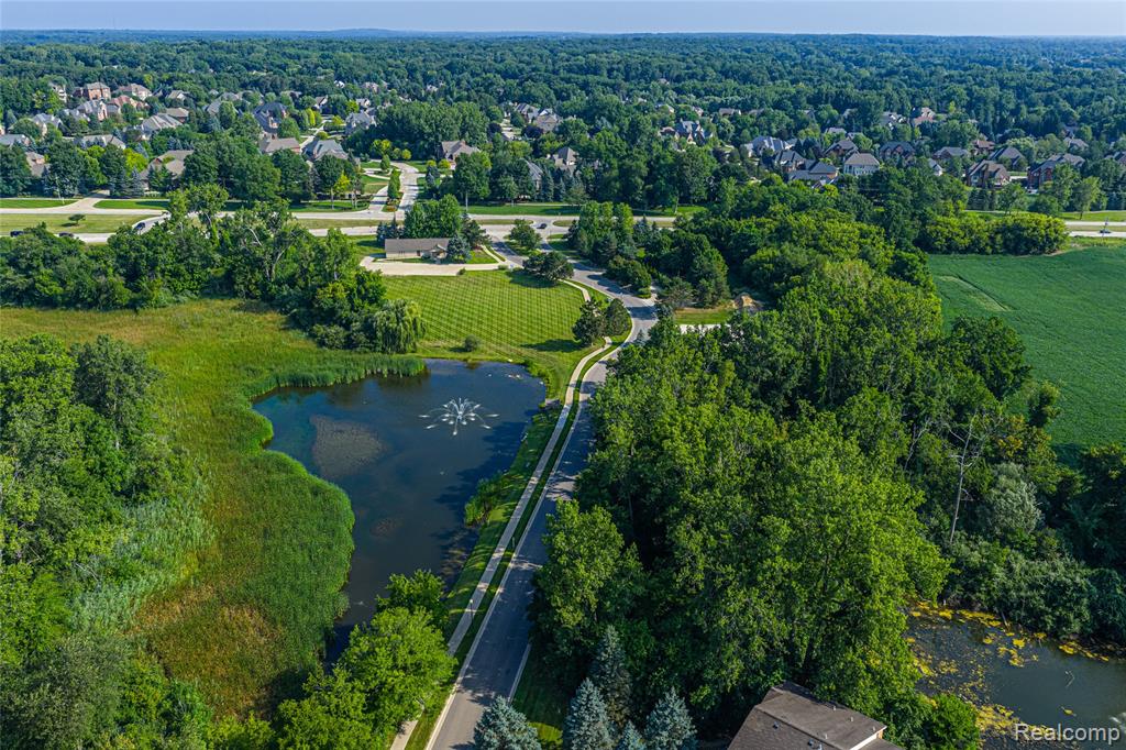 56625 Long Island Drive, Shelby Twp, MI 48316 — Photo 26