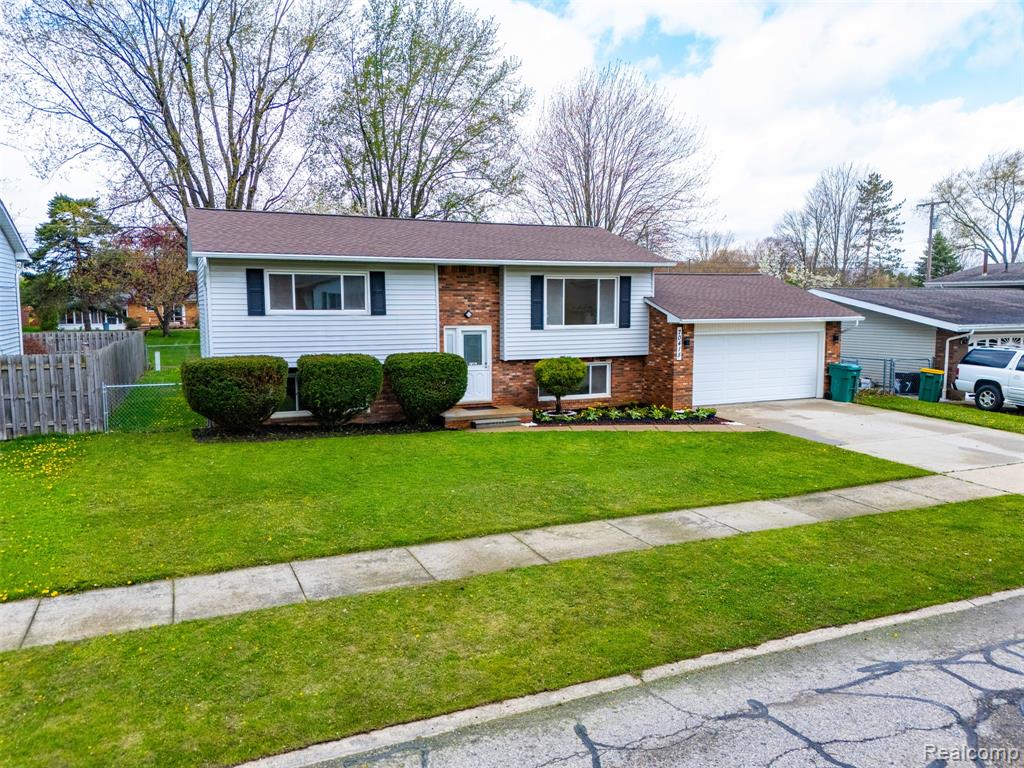 70415 Canterbury Drive, Richmond, MI 48062 — Photo 34