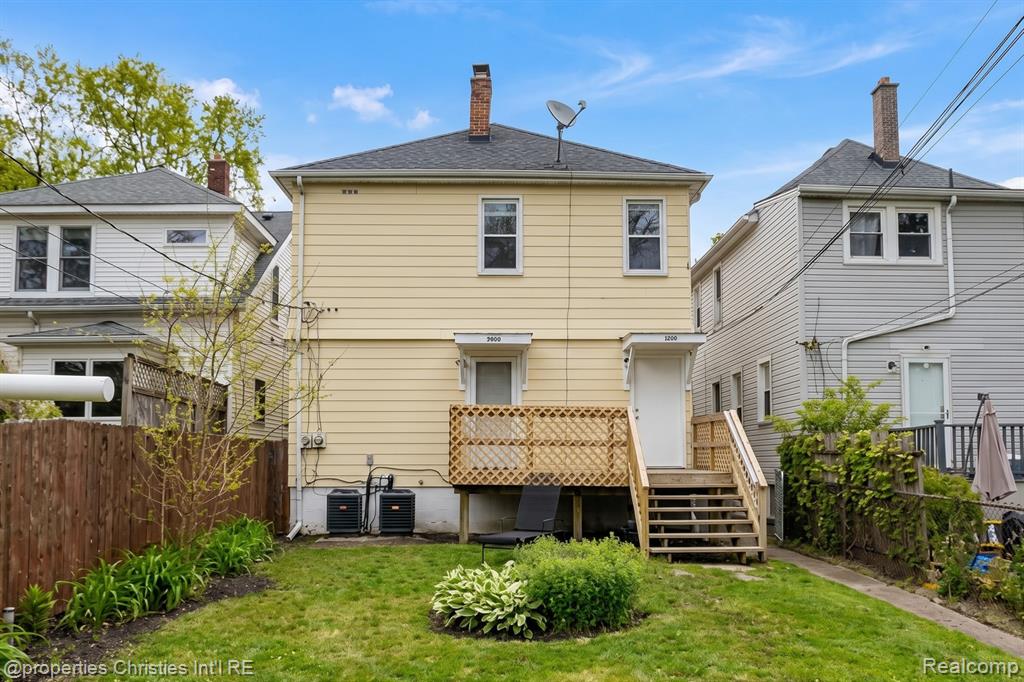 1093-95 Lakepointe Street, Grosse Pointe Park, MI 48230 — Photo 23