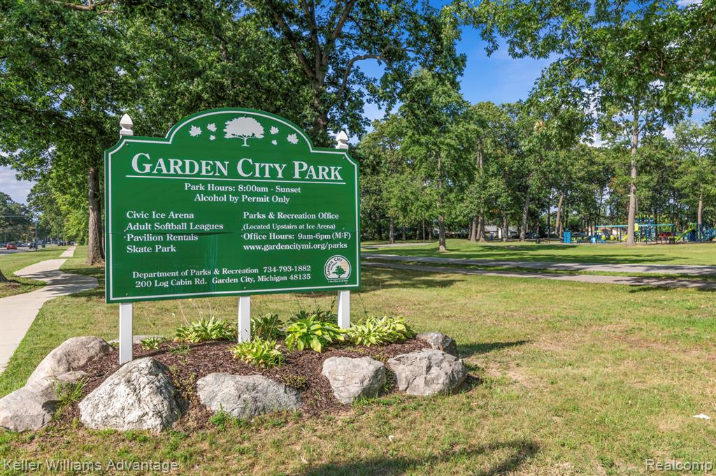 6514 Sharon Street, Garden City, MI — Photo 44