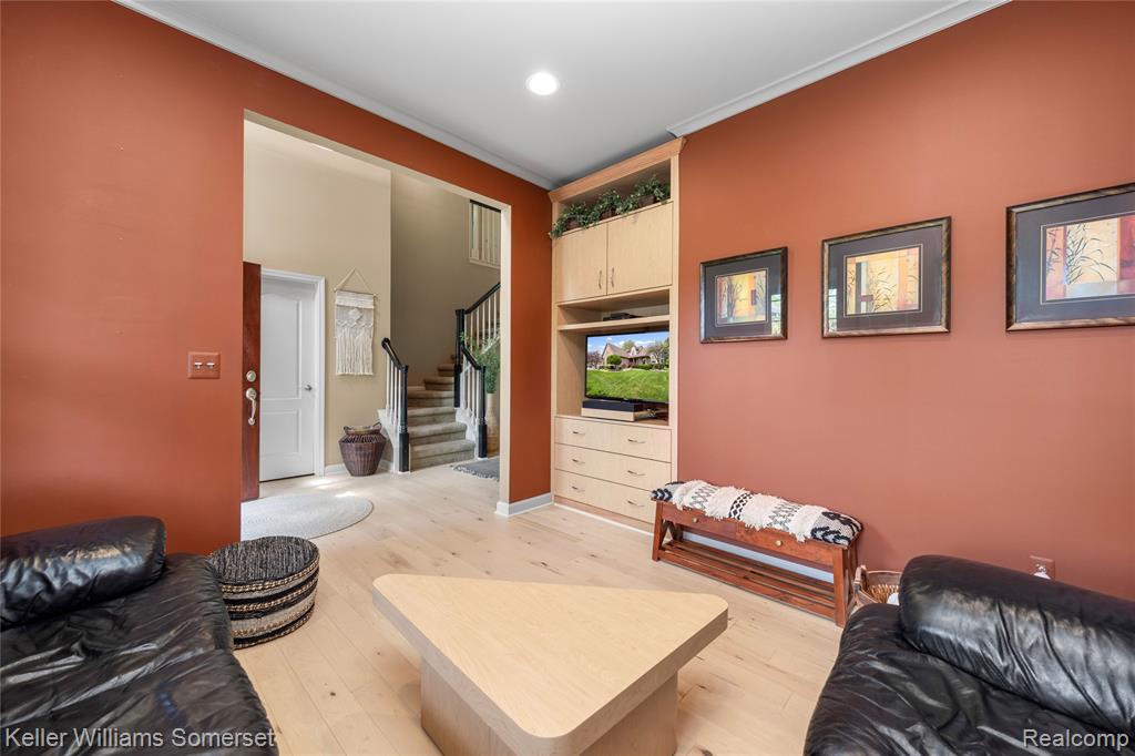 8354 Hummingbird, Commerce Twp, MI 48382 — Photo 40