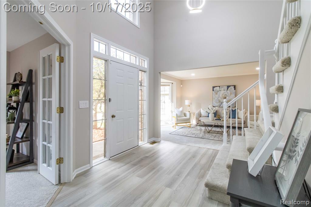4070 Blue Heron Drive, Auburn Hills, MI 48326 — Photo 7