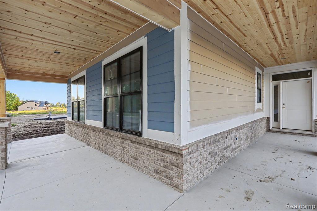 54290 Brenda Drive - Photo 4