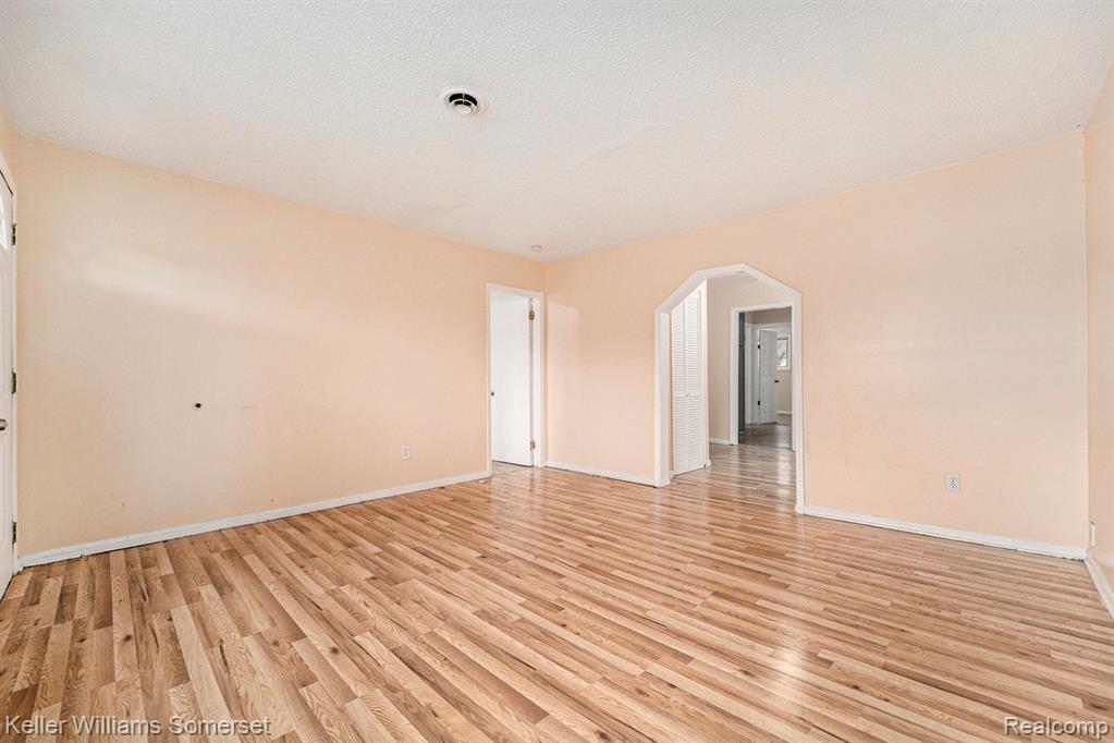 7259 LOZIER Avenue, Warren, MI 48091 — Photo 5