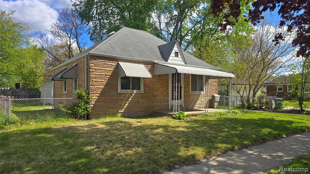 623 E Elza Avenue, Hazel Park, MI 48030 — Photo 15