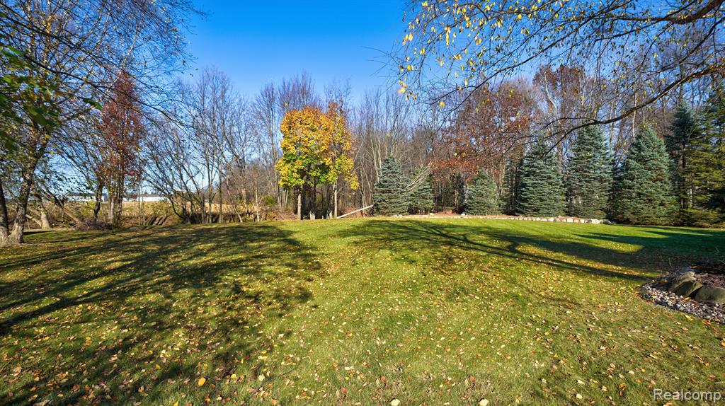 5280 O'Connor Pass, Swartz Creek, MI 48473 — Photo 12