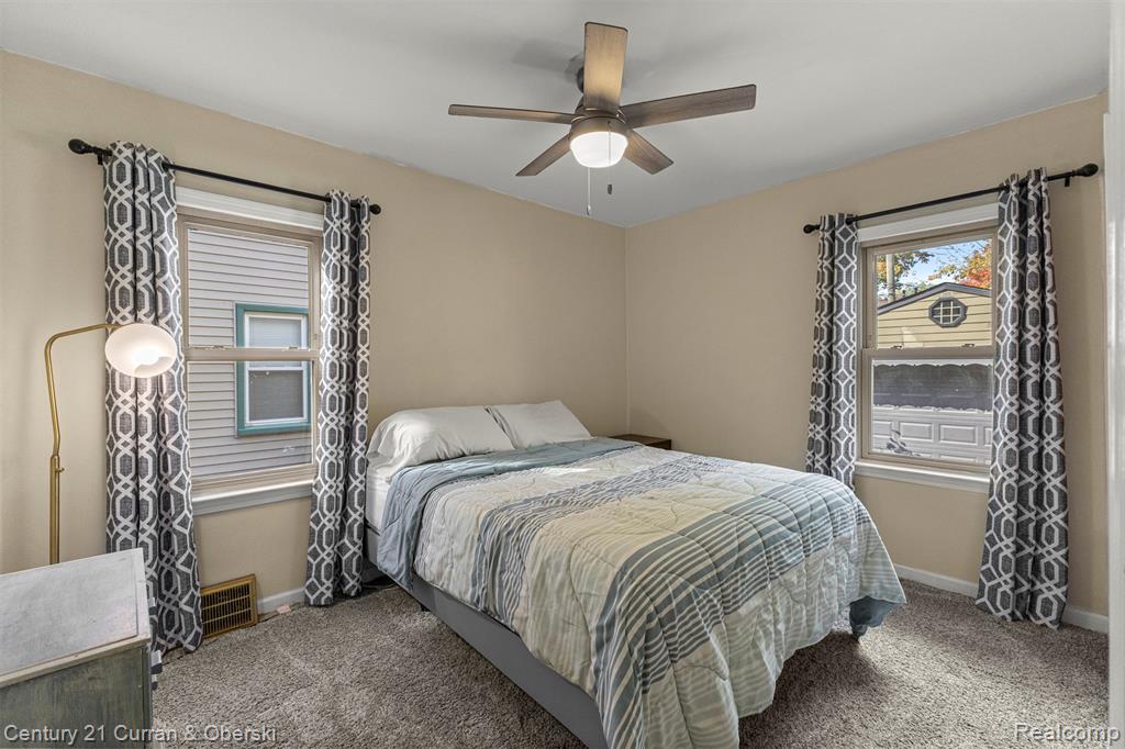 6028 Jane Avenue, Allen Park, MI 48101 — Photo 13