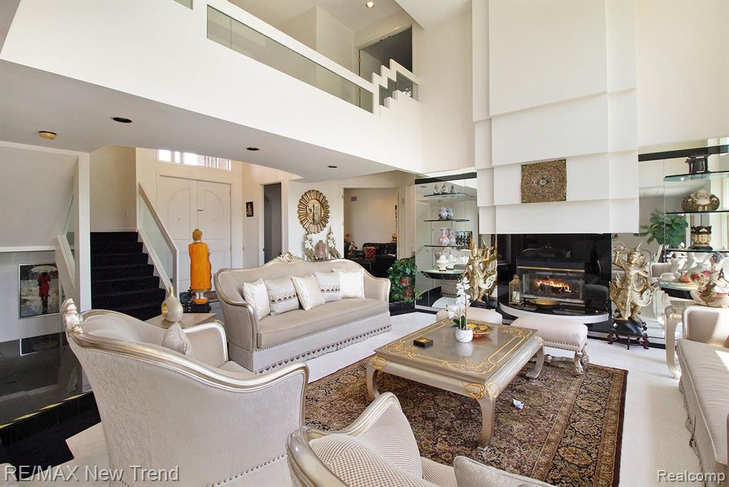 5573 SILVER POND, West Bloomfield, MI — Photo 12