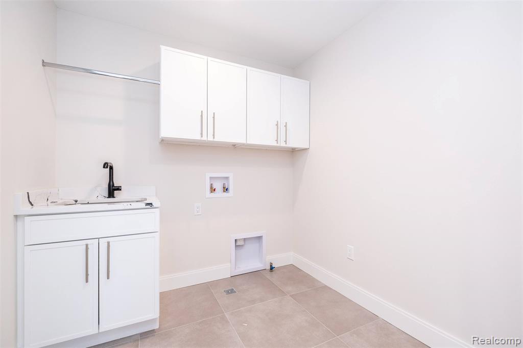 4428 Tonawanda Avenue, Royal Oak, MI 48073 — Photo 46