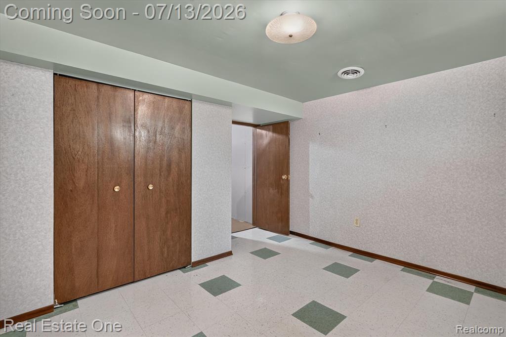 6039 Fish Lake Road, Holly, MI 48442 — Photo 38