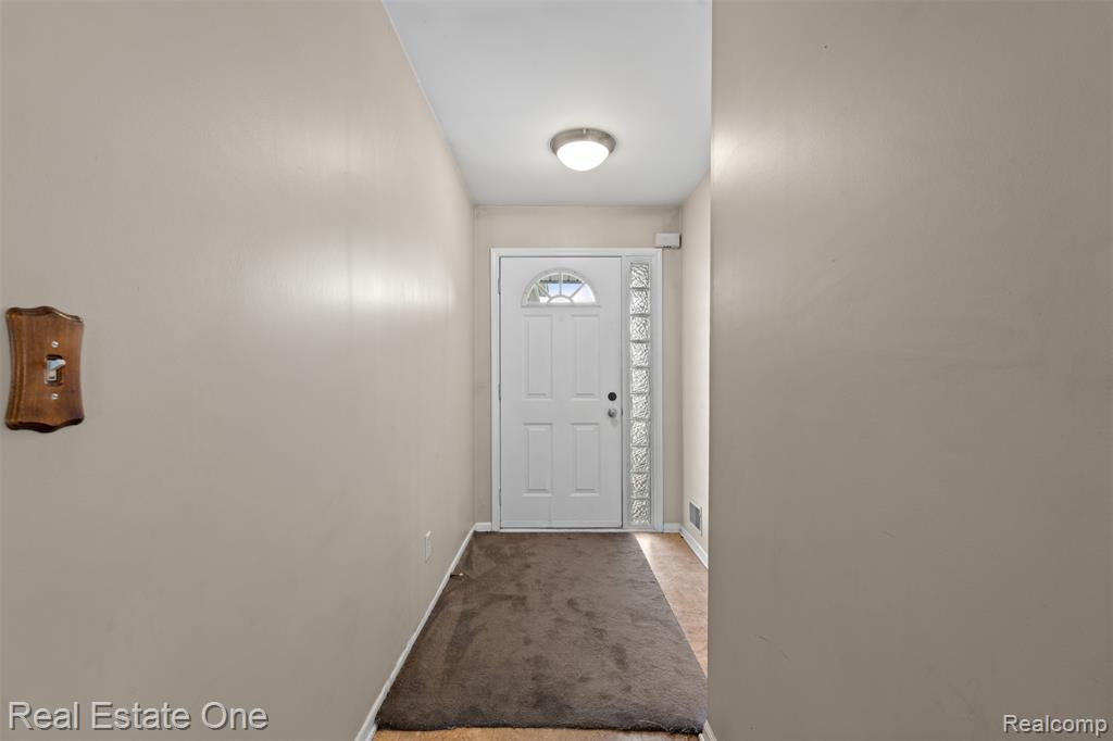 53244 Glen Oak Drive, Chesterfield, MI, 00000