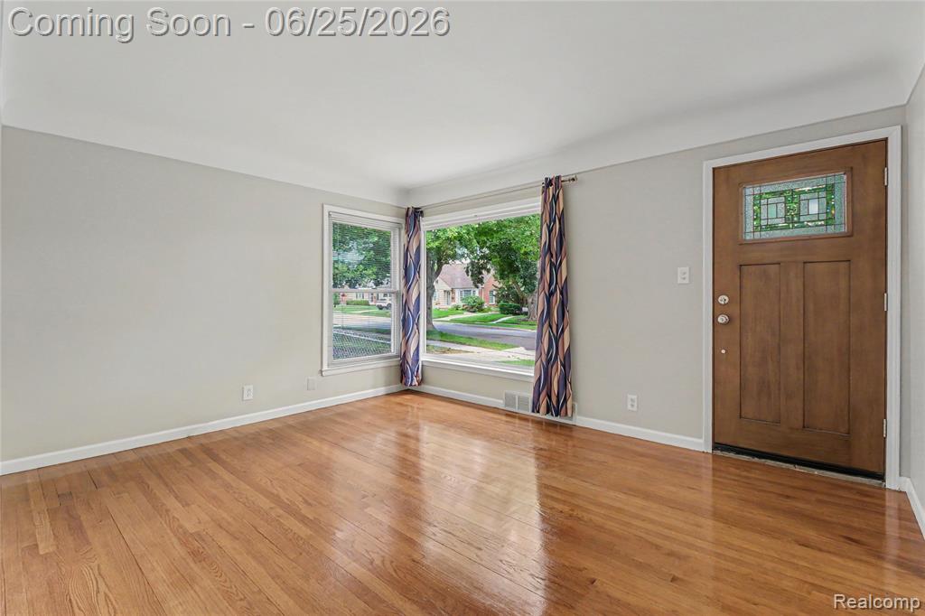 4427 Groveland Avenue, Royal Oak, MI 48073 — Photo 3