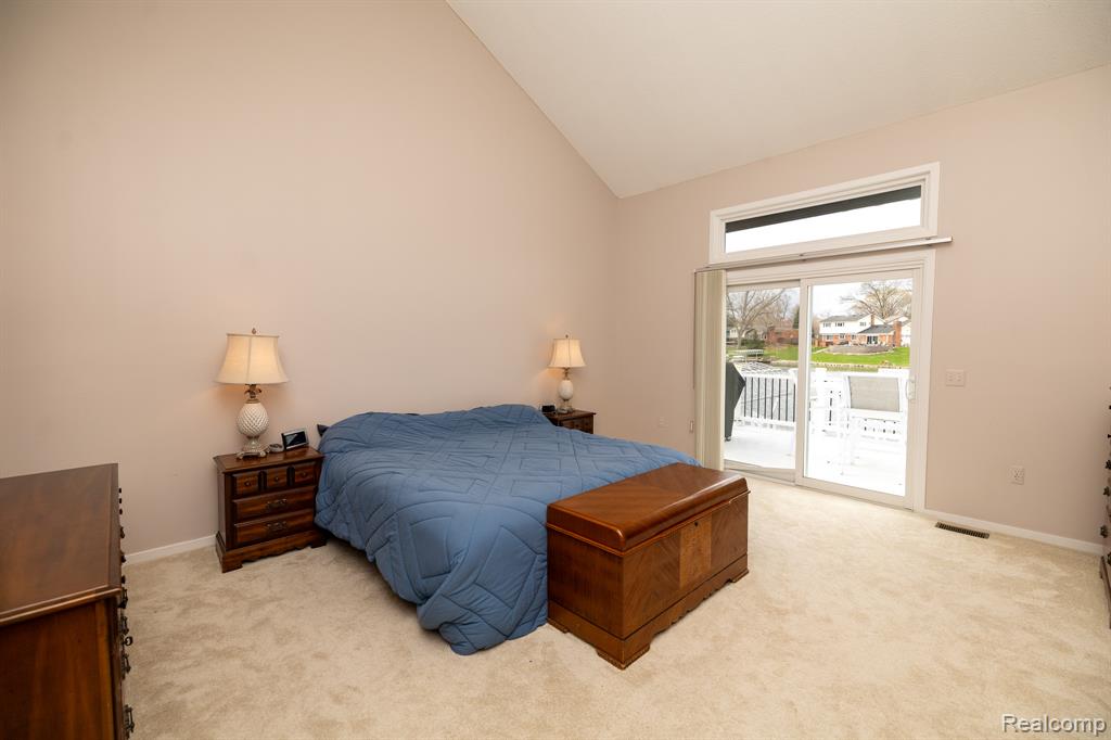 762 Golden Shores, White Lake, MI — Photo 21