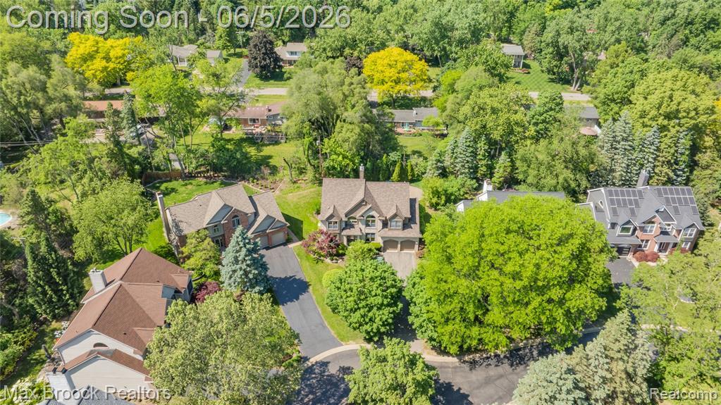 6294 Lindsay Court, West Bloomfield, MI 48324 — Photo 3