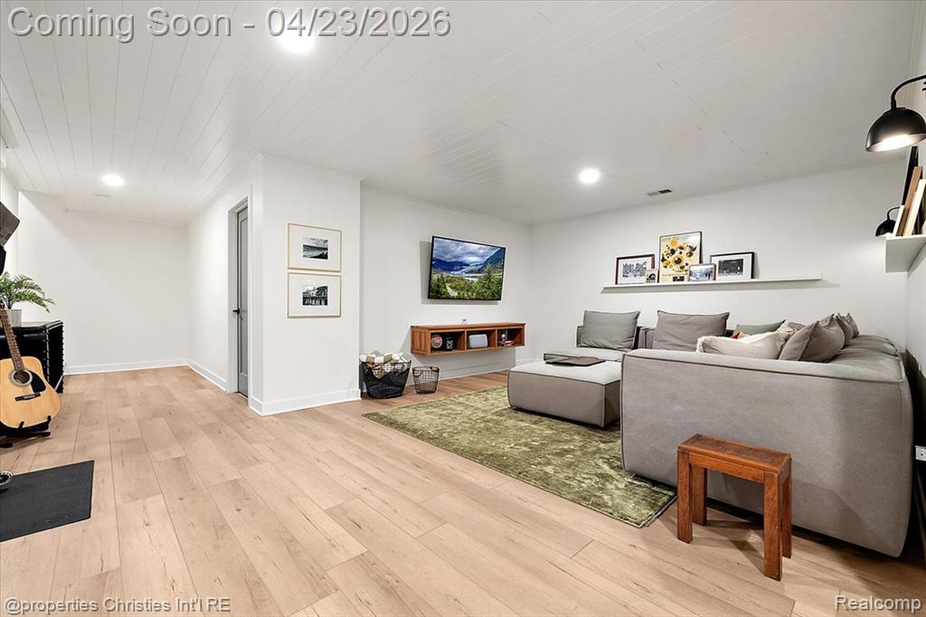 600 S Dorchester Avenue, Royal Oak, MI 48067 — Photo 32