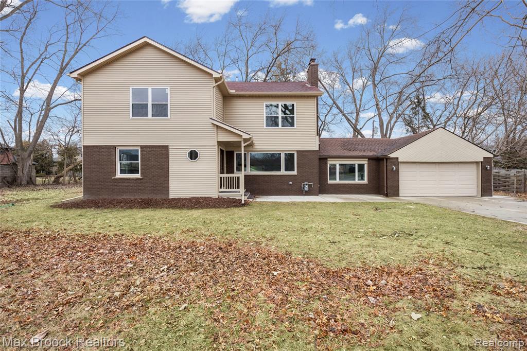 17348 Hilton Street, Southfield, MI, 48075