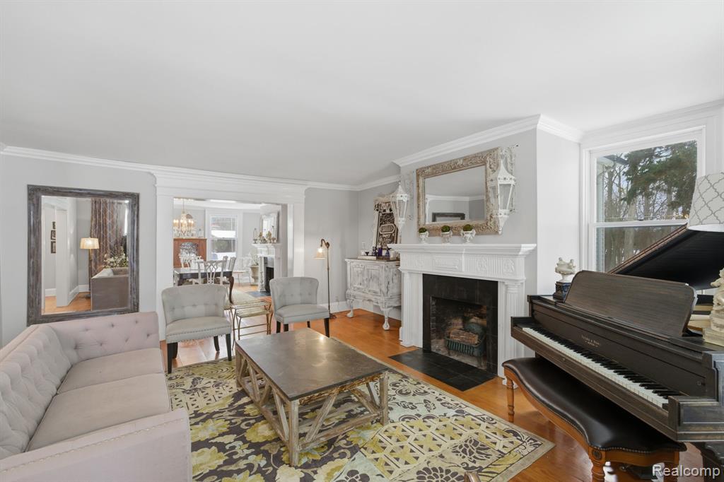 549 Grixdale Lane, Waterford, MI 48328 — Photo 14