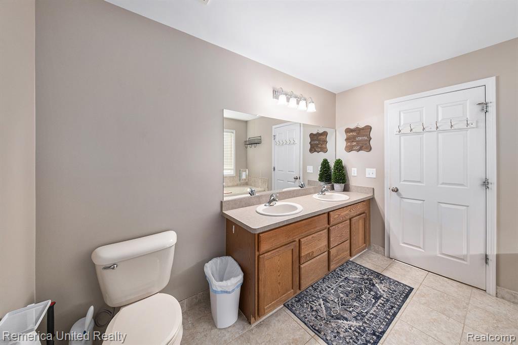 28016 Stillwater Court, South Lyon, MI 48165 — Photo 19