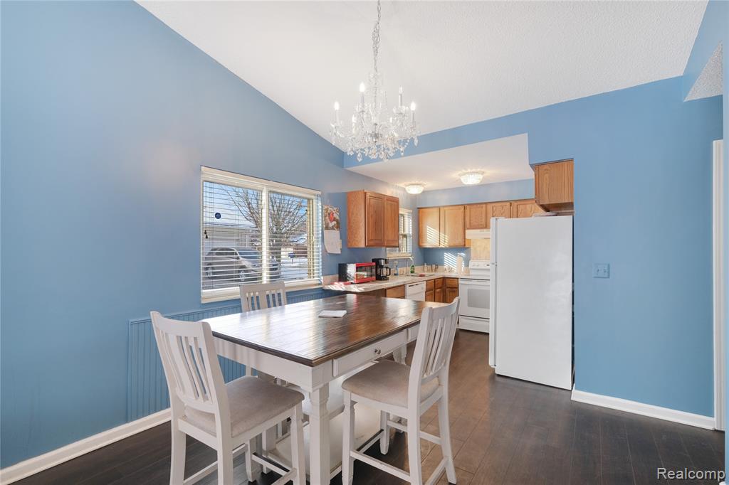43529 Oakbrook Road, Canton, MI, 48187
