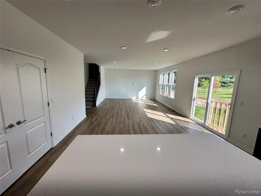 59579 Schuss Gully Drive, New Hudson, MI 48165 — Photo 12