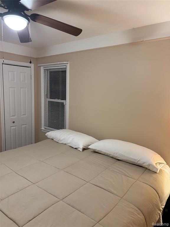 9990 Appleton, Redford, MI 48239 — Photo 32