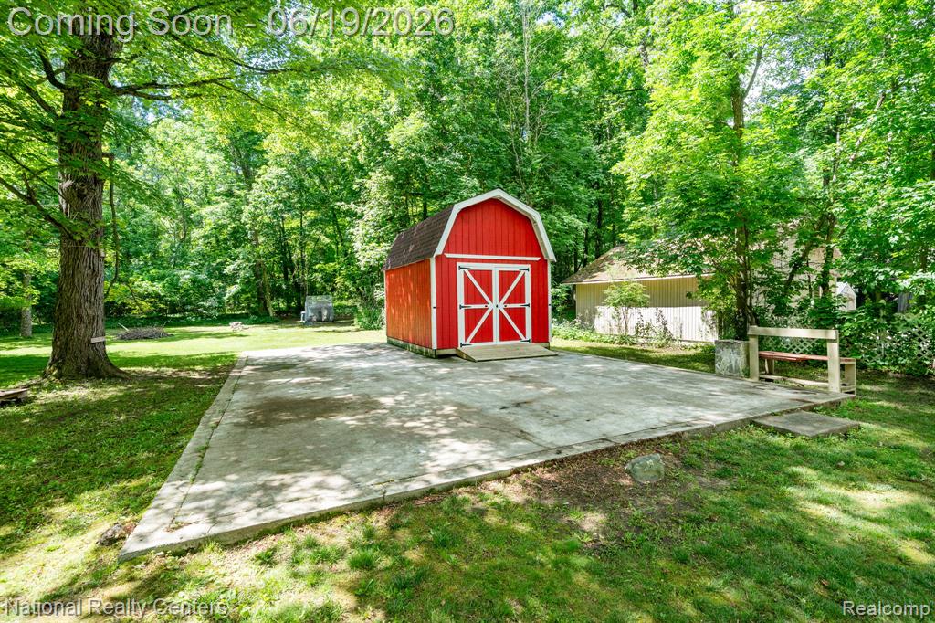 5223 Woodlane Road, Clarkston, MI 48348 — Photo 31