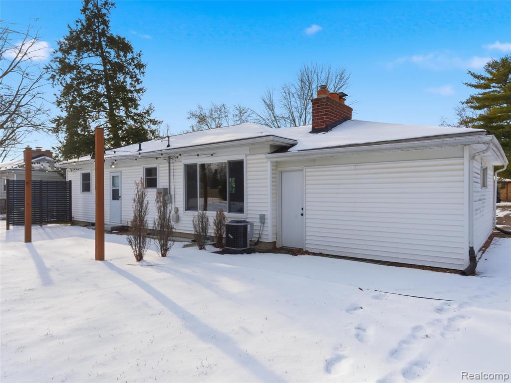 48940 Cardinal Street, Shelby Twp, MI 48317 — Photo 23