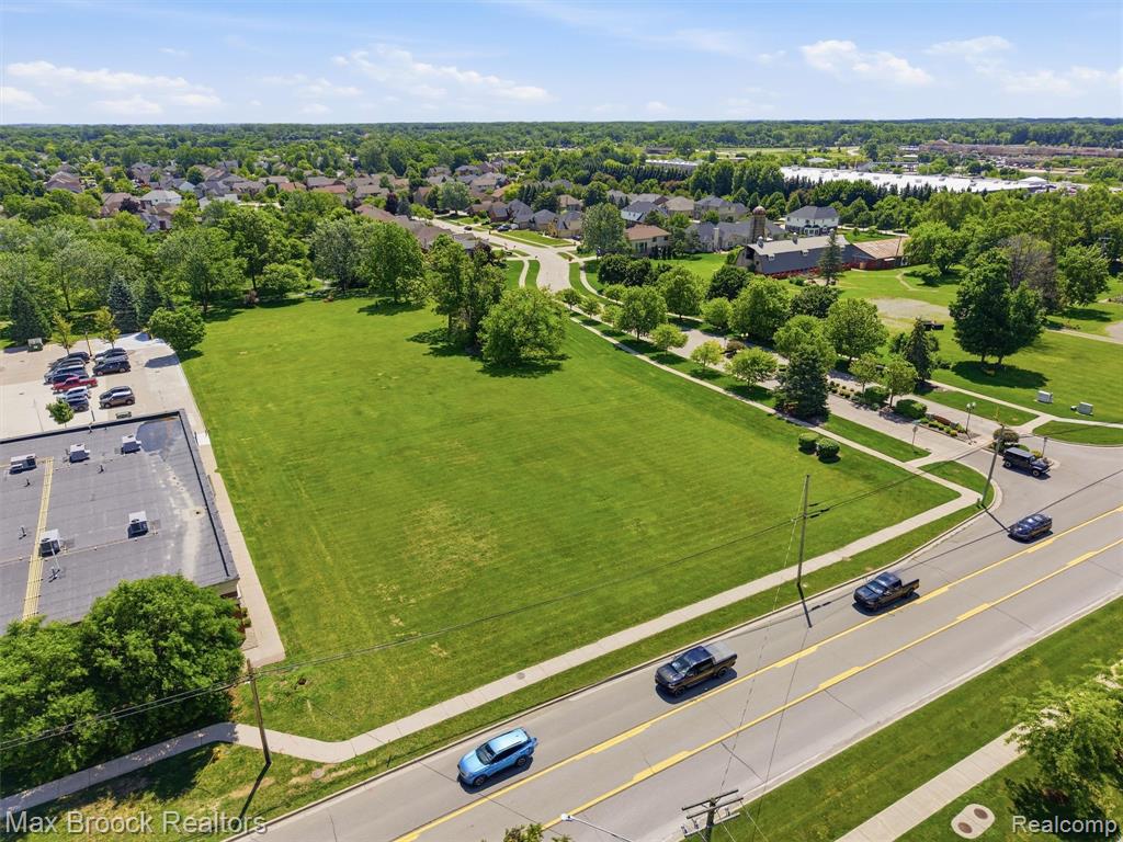 57750 Van Dyke Road, Washington, MI — Photo 3