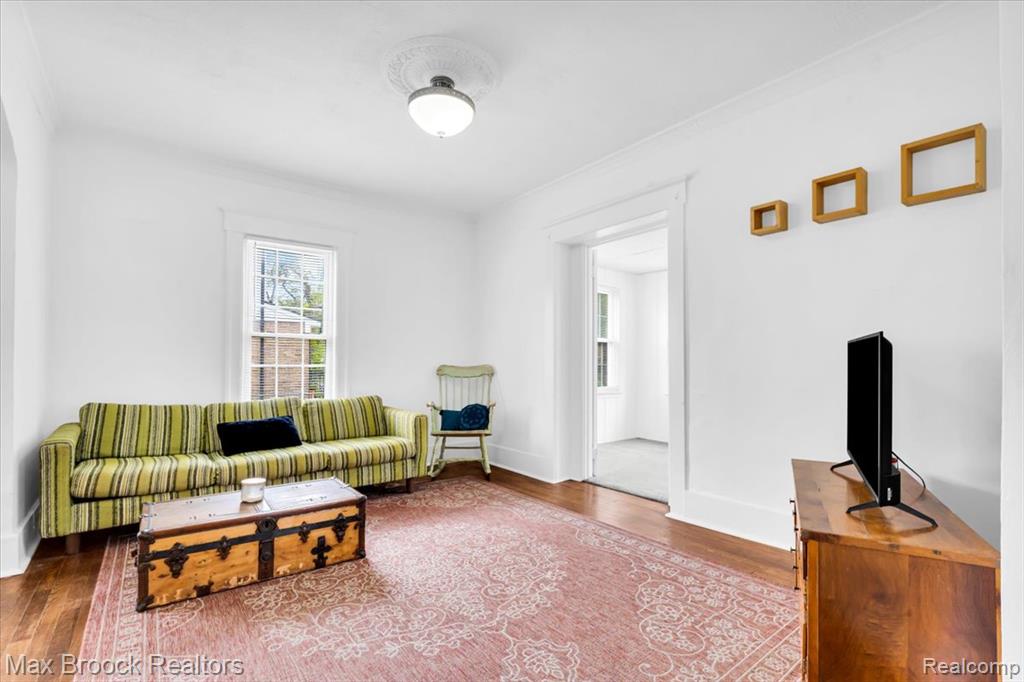417 W Lincoln Avenue, Royal Oak, MI 48067 — Photo 14